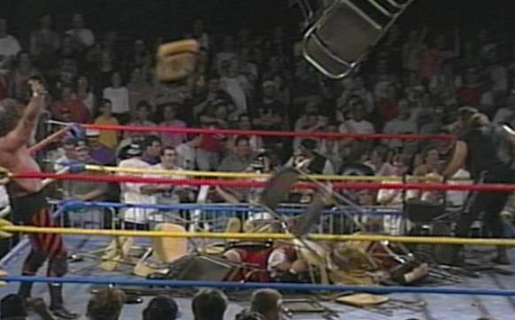 8 Insanely Real Moments in Pro Wresting - 4
