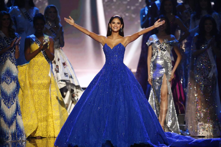 michael cinco blue gown